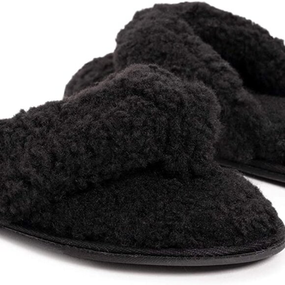 Women's Black Fuzzy Thong Slippers with Memory Foam Sole for Support - Picture 2 of 12